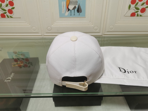 ブランド帽子側面デザイン